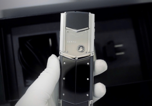 Signature S StainLess Steel 2016